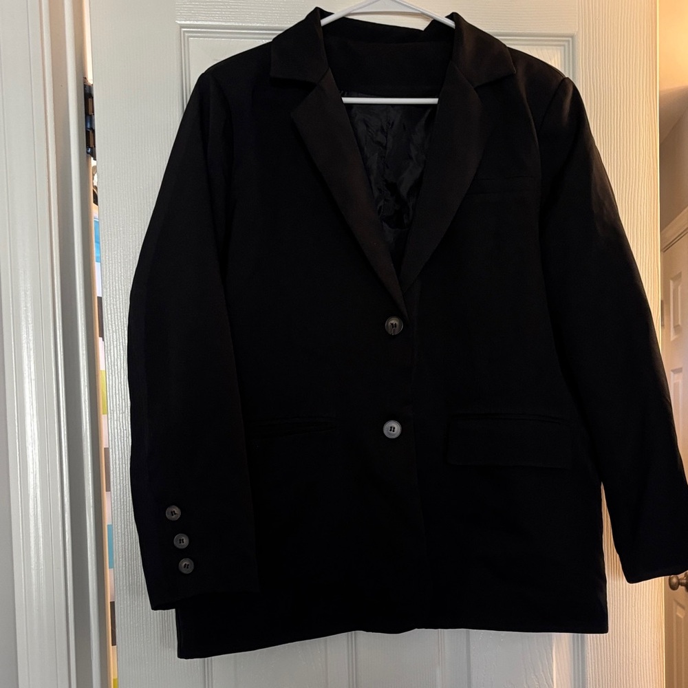 Elegant Black Women's Blazer